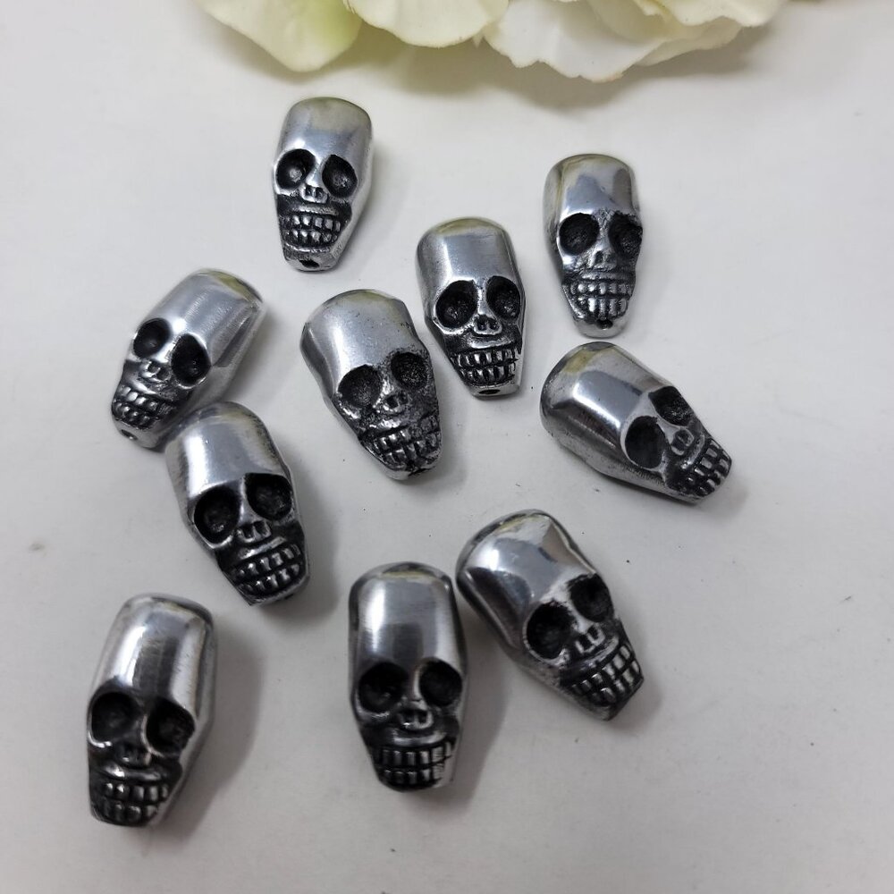 Silvertone Scary Skull Beads 10 pcs Metal Heavy 23 x 13 x 10mm